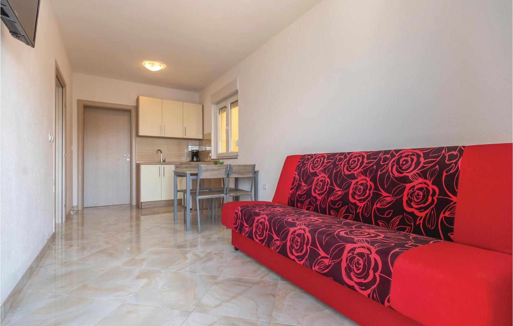 Nice Apartment In Krvavica With House Sea View Exterior foto