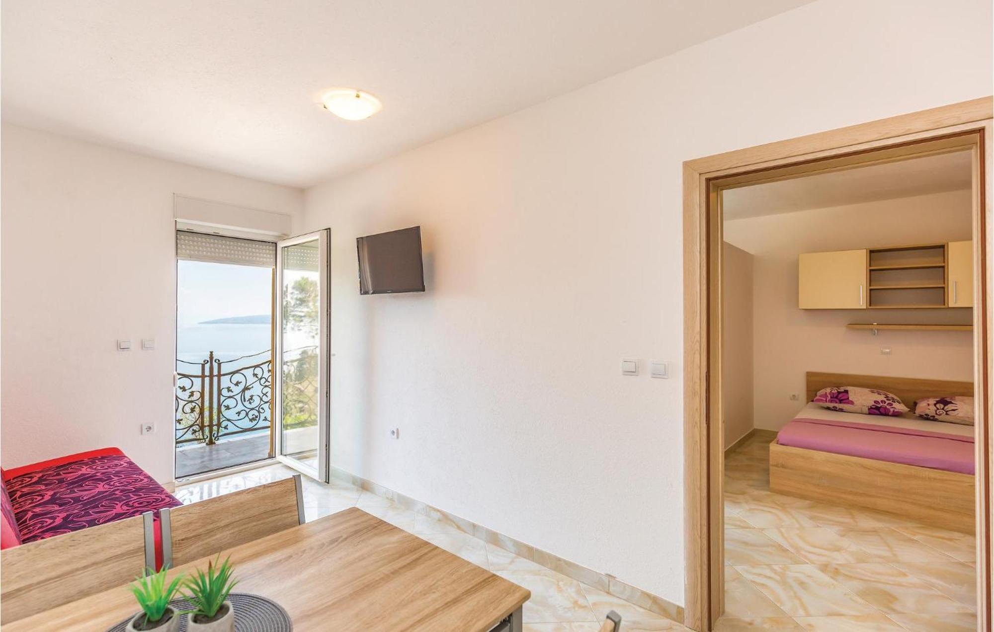 Nice Apartment In Krvavica With House Sea View Exterior foto